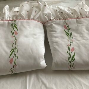 Vntge Laura Ashley KING Castleberry Tulip Set 2 Ruffled Padded Pillow Shams- NEW